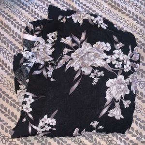 Black Floral Kimono